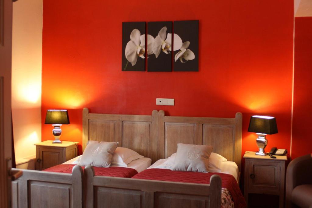 Logis L'Ermitage, Bistrot Des Saveurs Houffalize Rom bilde
