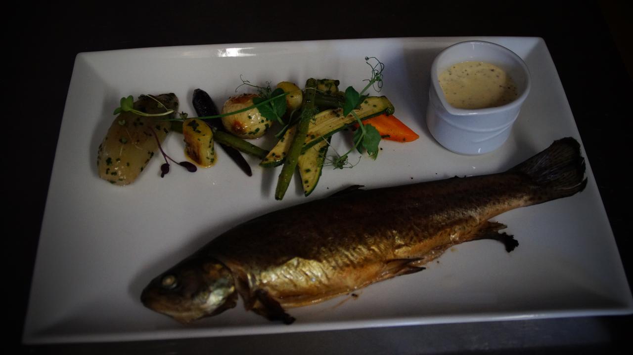 Logis L'Ermitage, Bistrot Des Saveurs Houffalize Eksteriør bilde